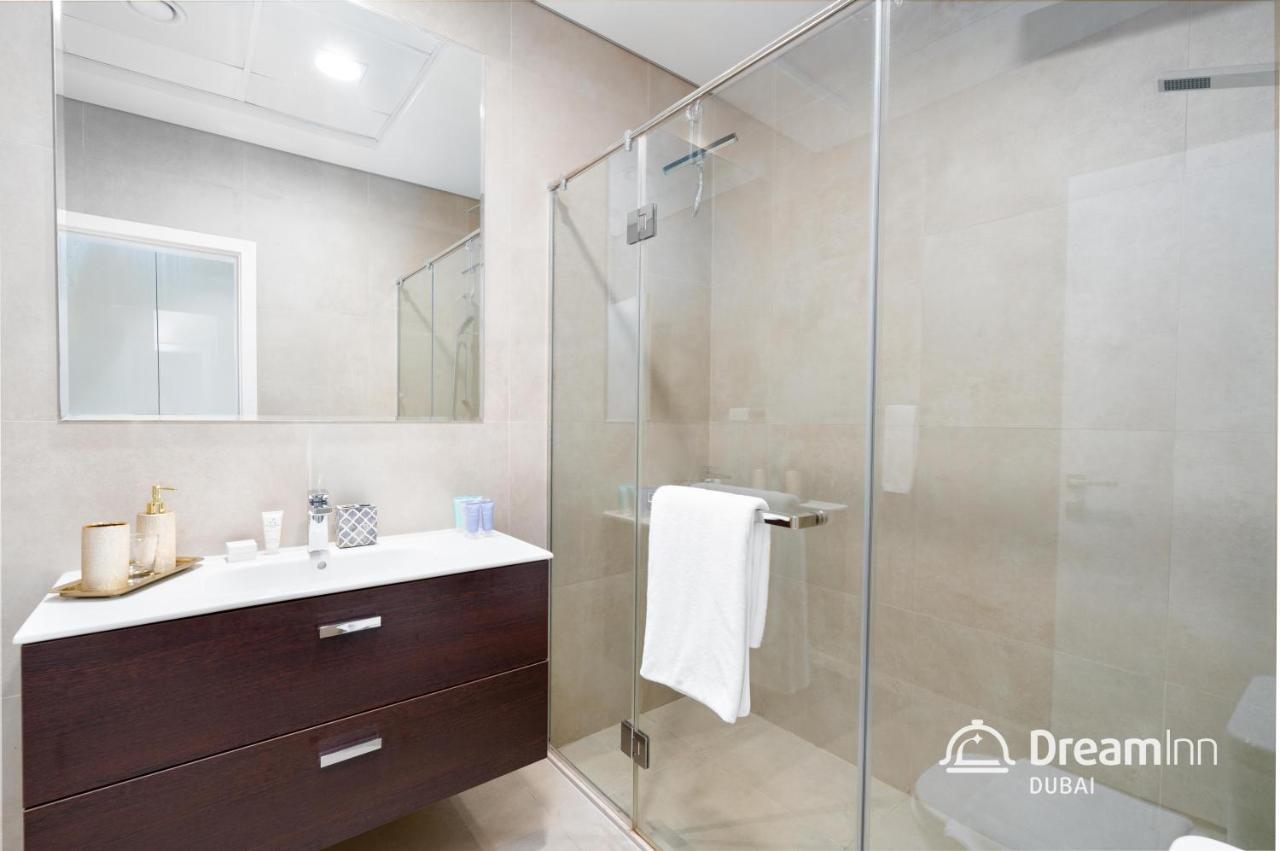 דובאי Dream Inn Apartments - Marina Arcade Tower מראה חיצוני תמונה