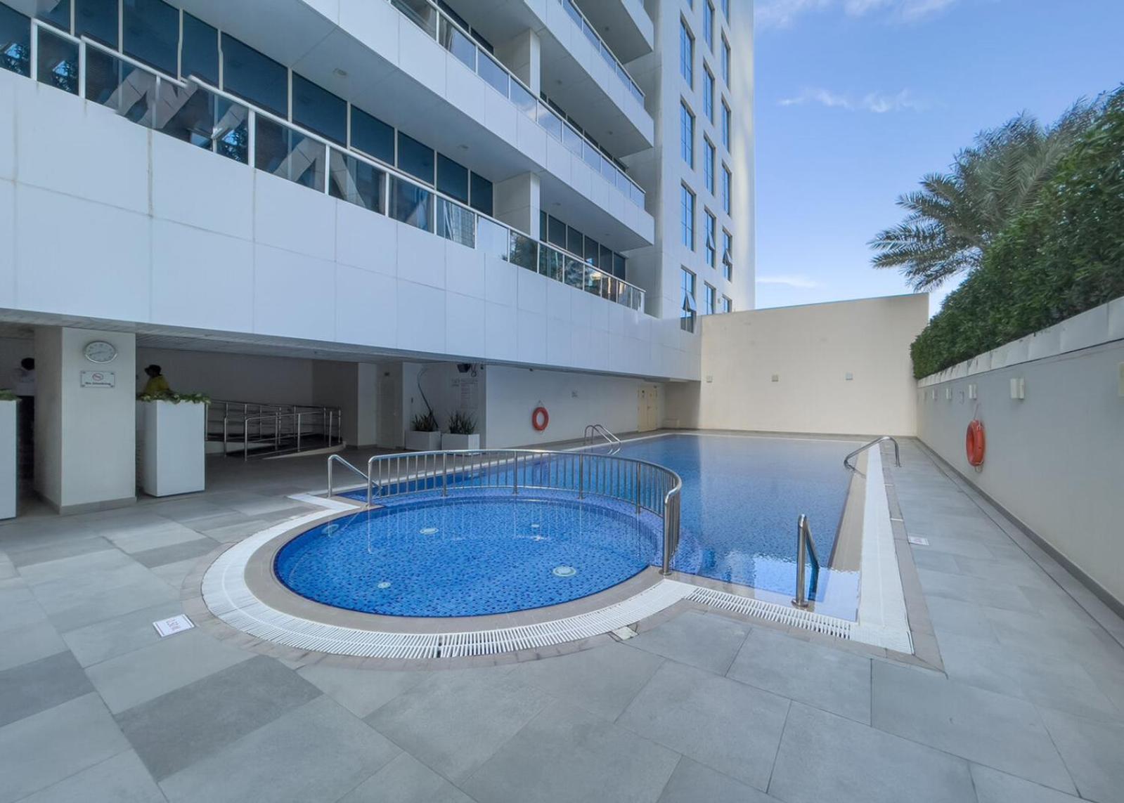 דובאי Dream Inn Apartments - Marina Arcade Tower מראה חיצוני תמונה