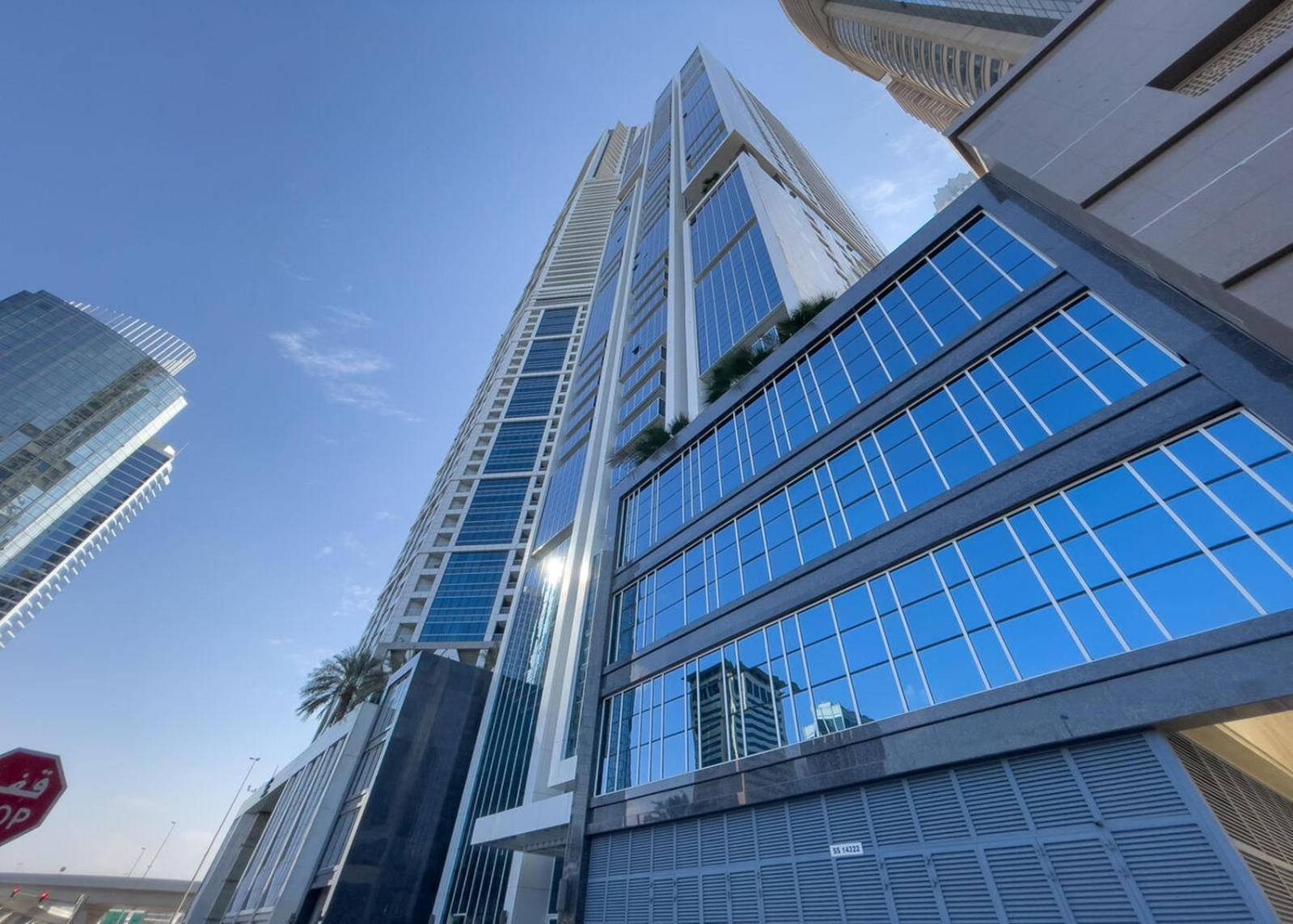 דובאי Dream Inn Apartments - Marina Arcade Tower מראה חיצוני תמונה